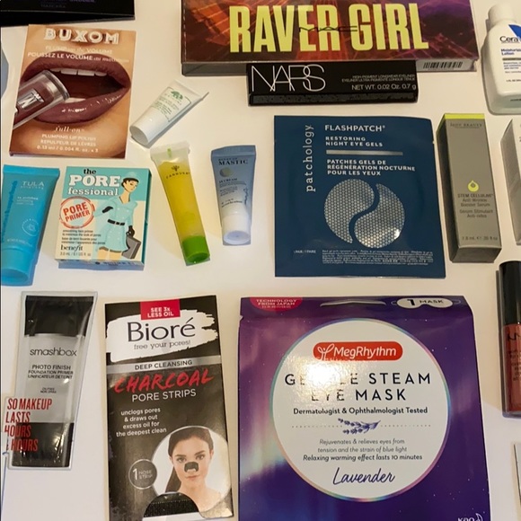 ❌ SOLD MAC Raver Girl Eyeshadow 40 Pc Lot - Picture 8 of 16